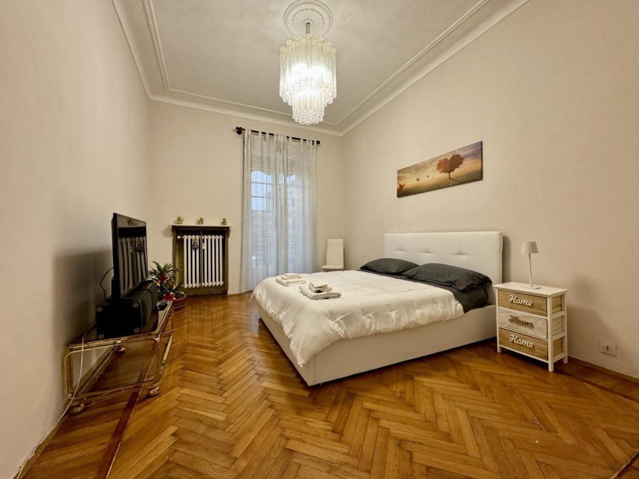 6 Posti Letto Vicino Al Centro Apartment Torino Exterior foto