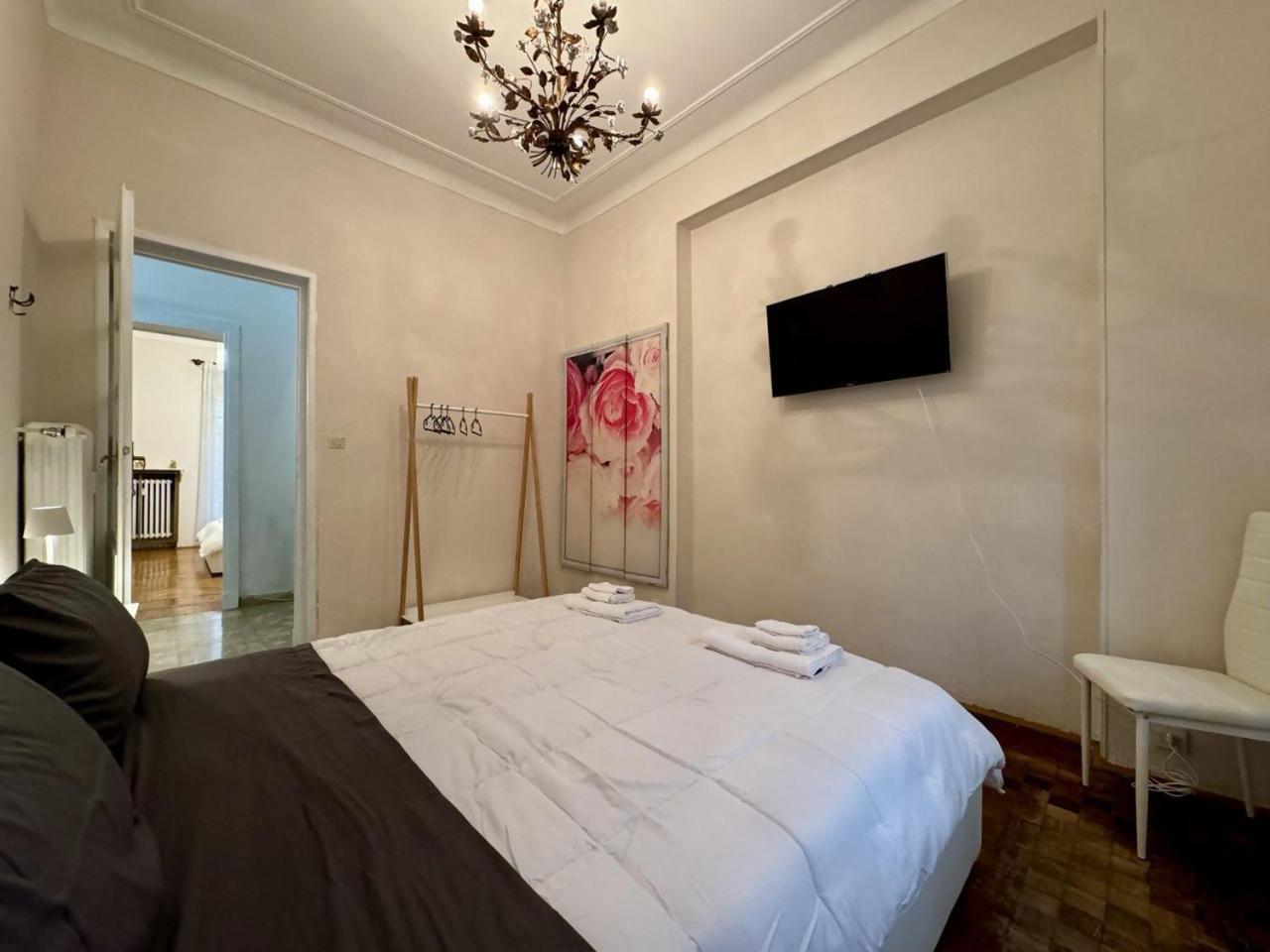 6 Posti Letto Vicino Al Centro Apartment Torino Exterior foto
